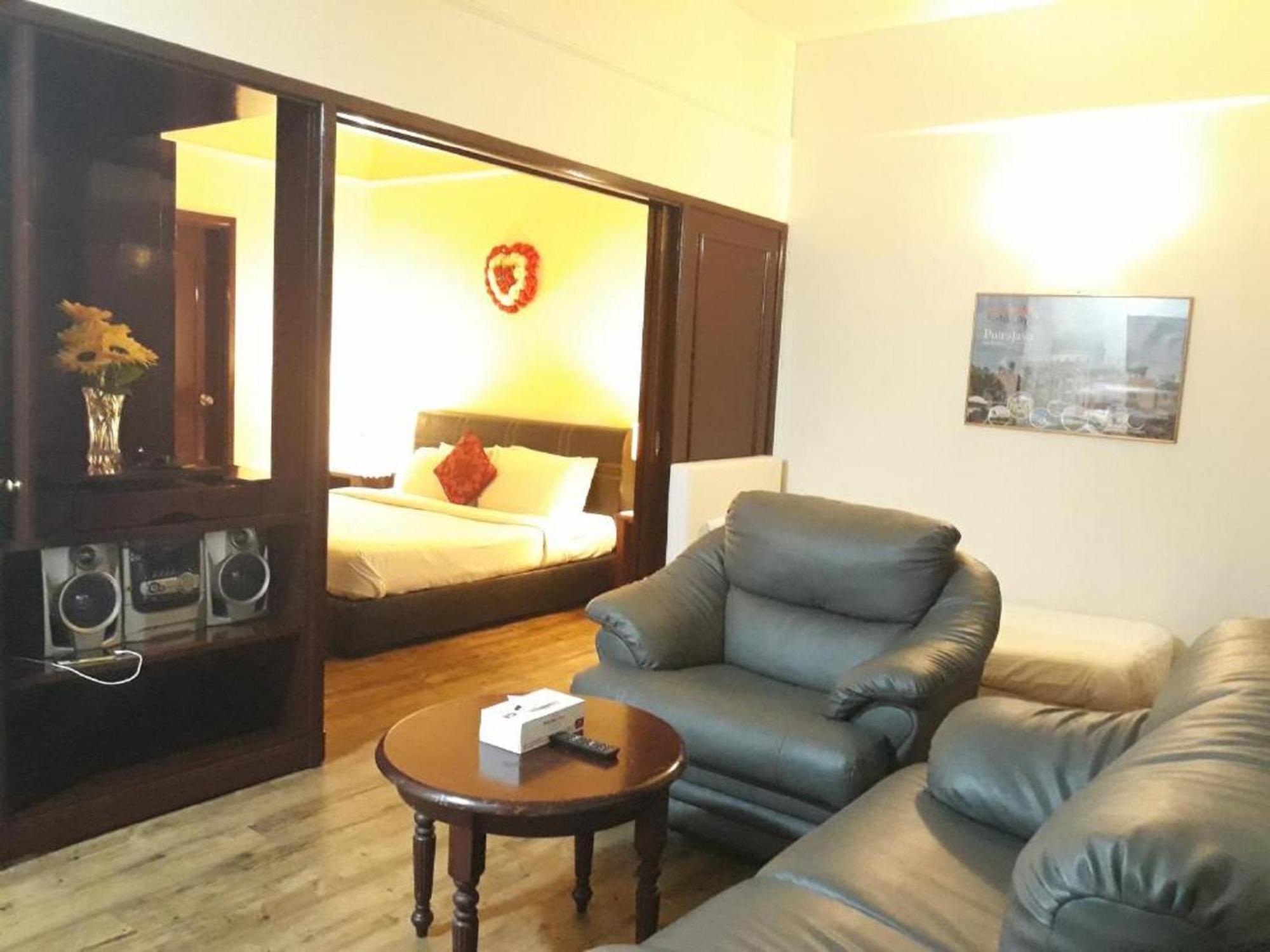 East Service Suite Times Square Kl * Kuala Lumpur