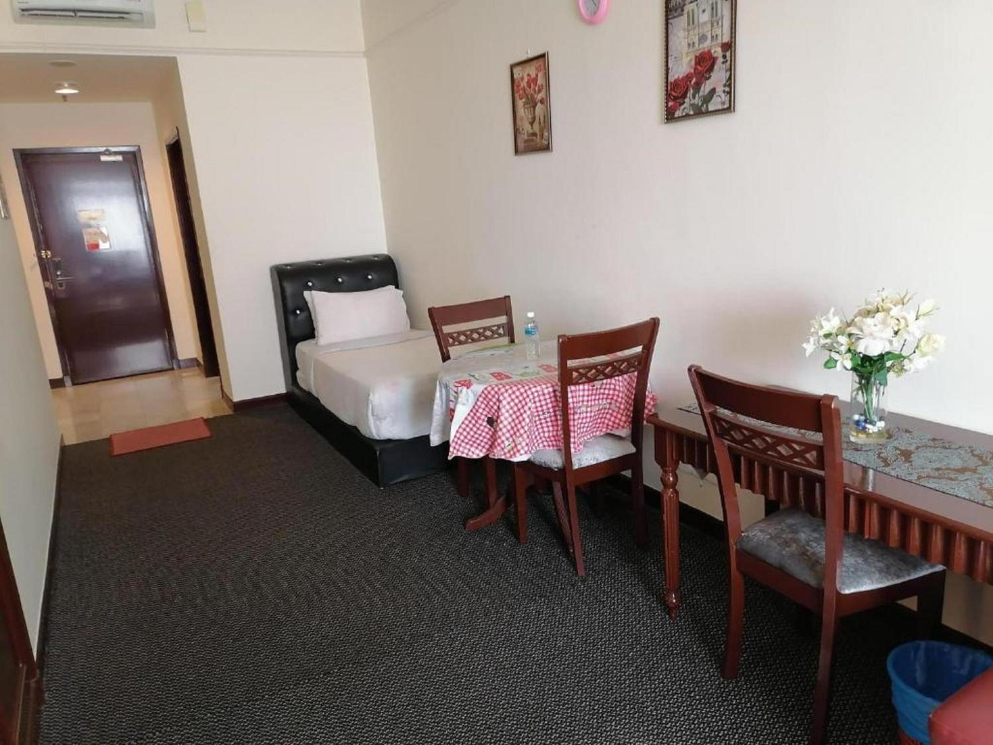 Pangsapuri East Service Suite Times Square Kl