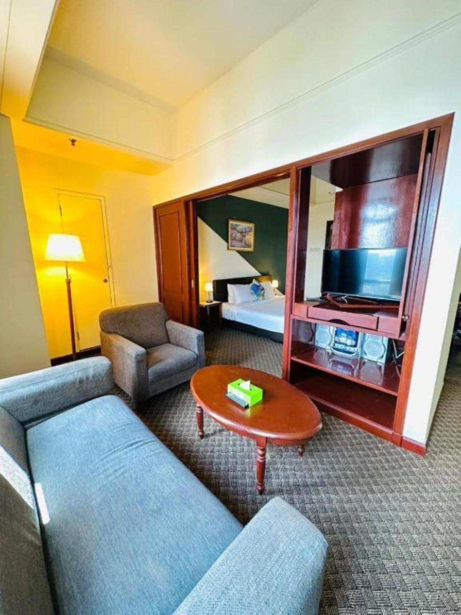 Pangsapuri East Service Suite Times Square Kl Kuala Lumpur