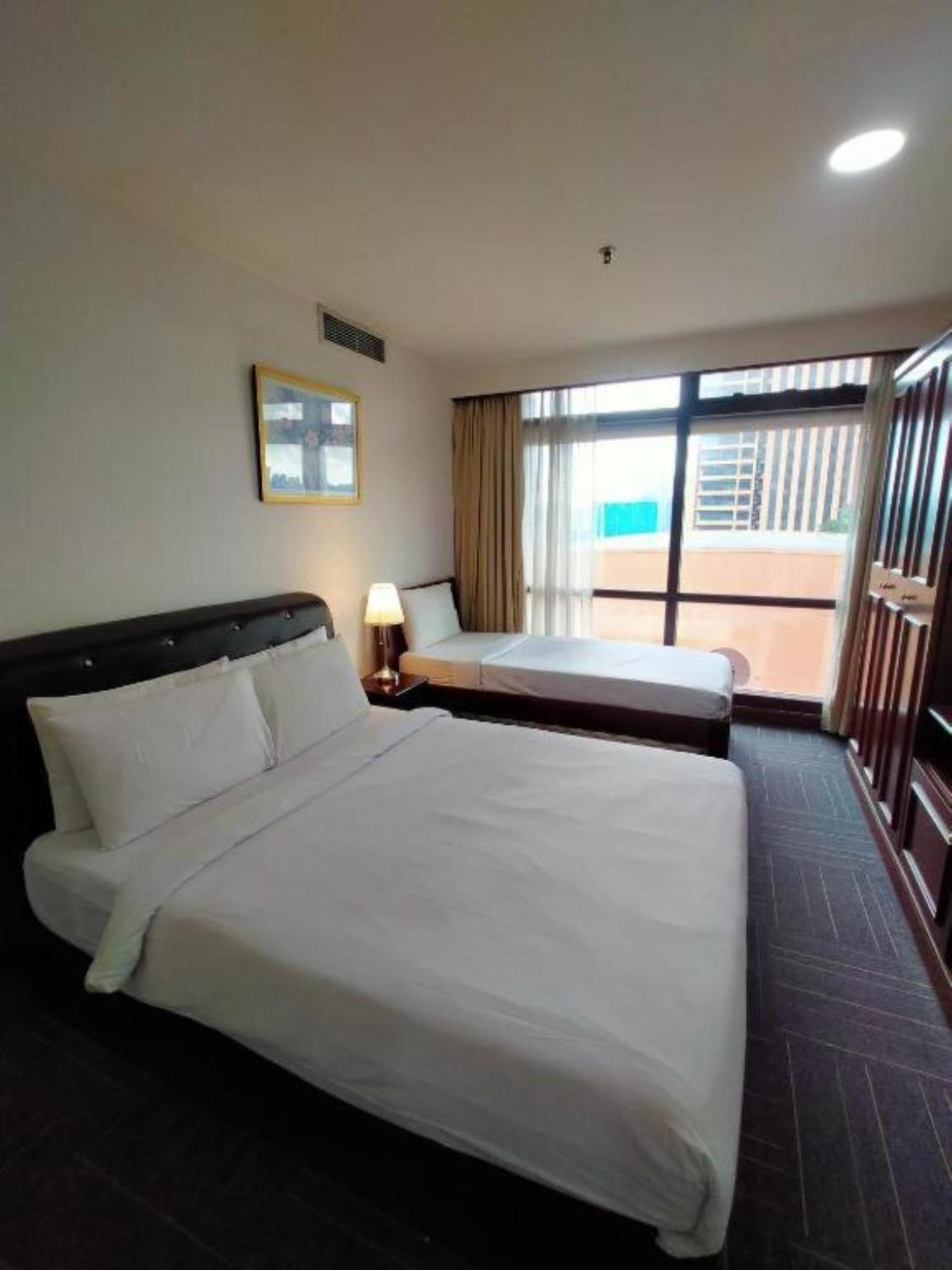 Pangsapuri East Service Suite Times Square Kl
