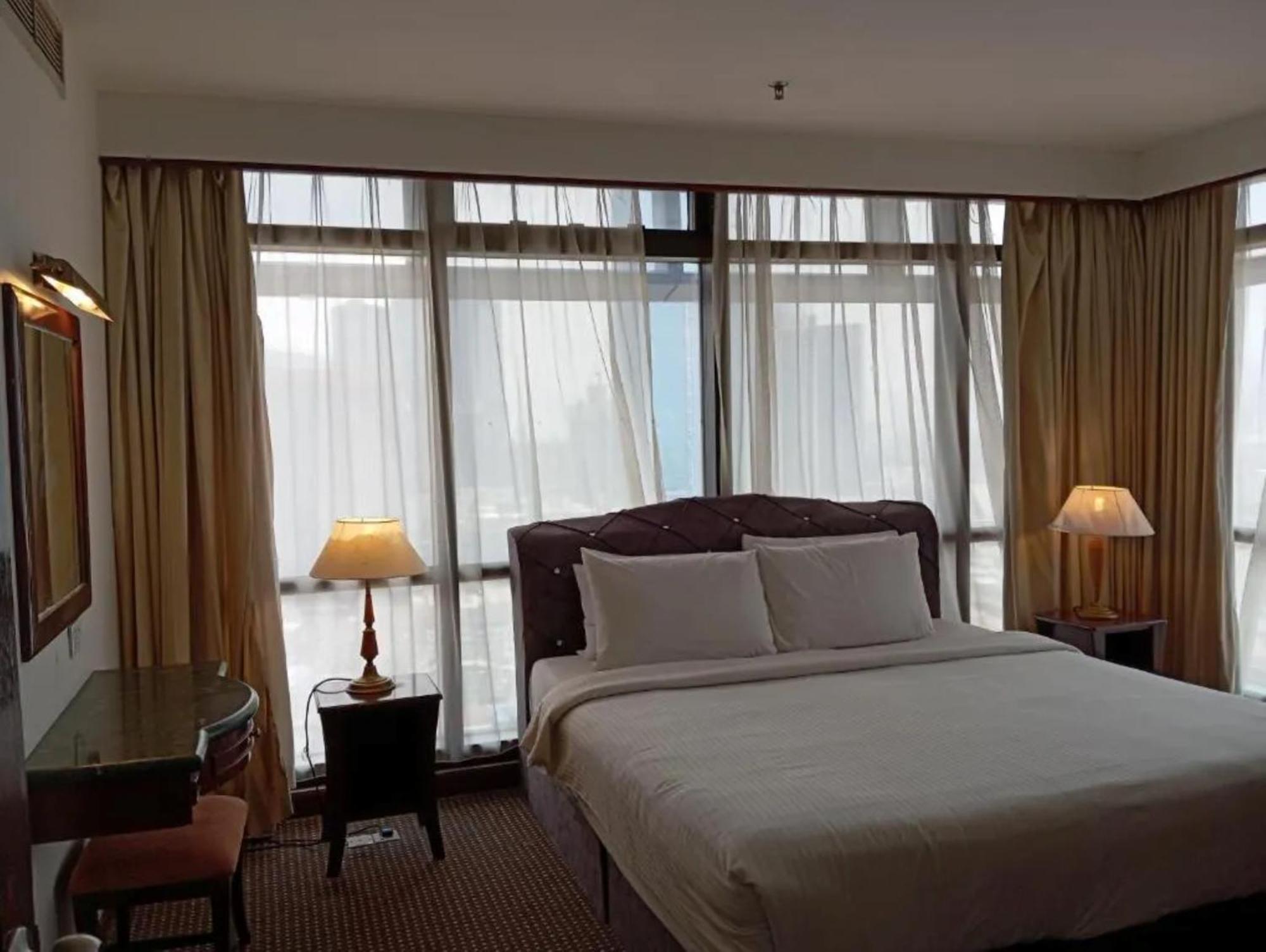 Pangsapuri East Service Suite Times Square Kl *